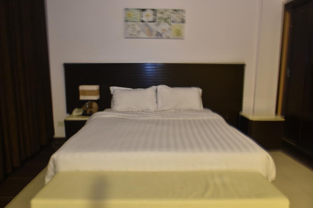 Al Tayyar Suites & Hotel Apartments - Ер-Ріяд Екстер'єр фото